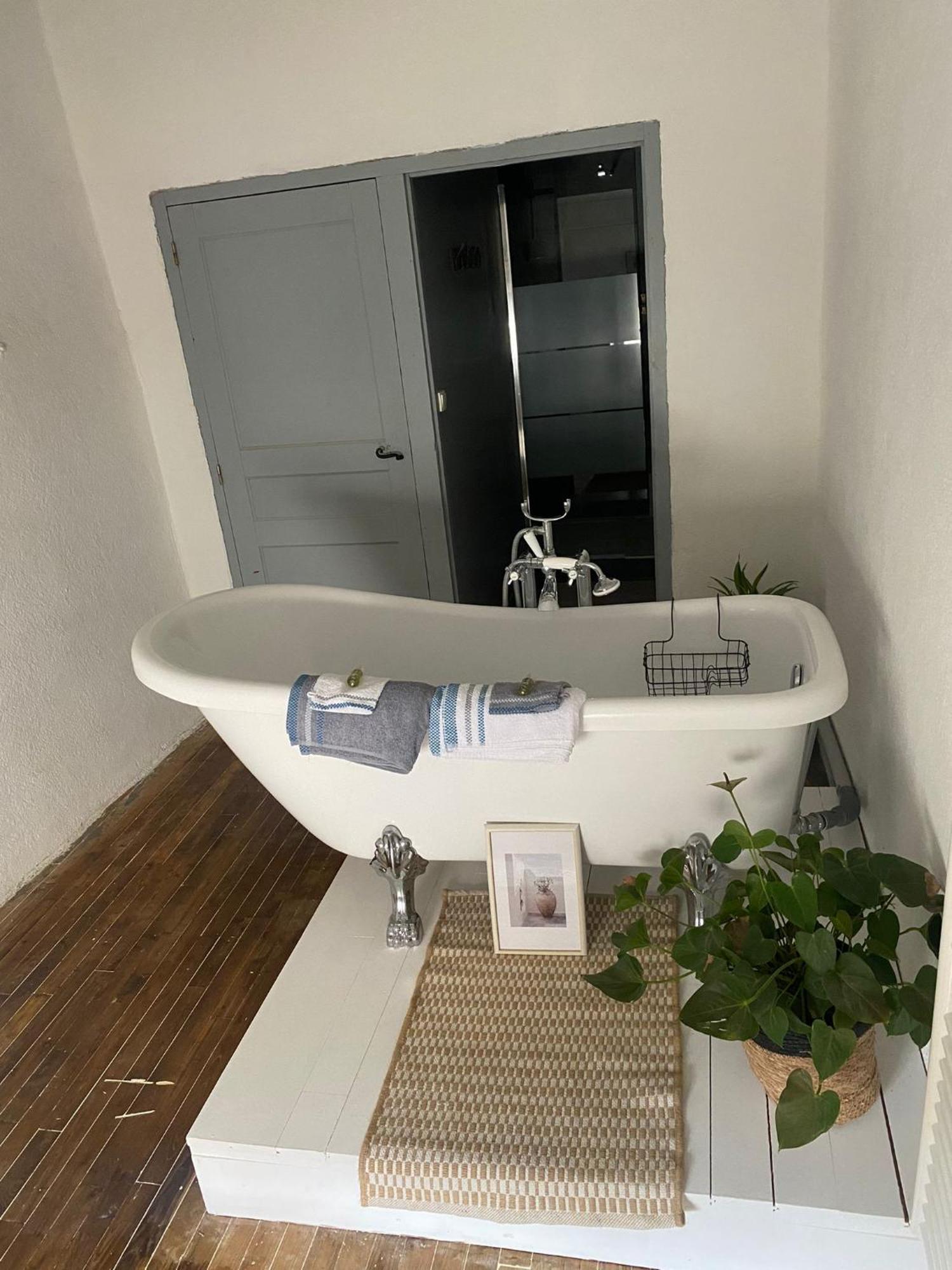 La Maison Du Commandeur Maine-de-Boixe Extérieur photo