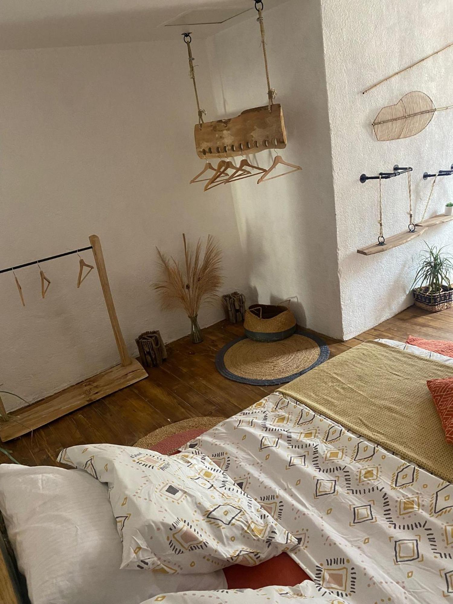 La Maison Du Commandeur Maine-de-Boixe Extérieur photo